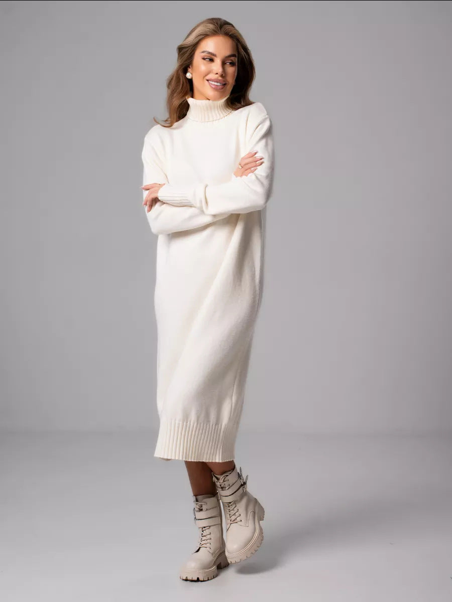 Damen Strickkleid mit Stehkragen und seitlichen Schlitzen EB