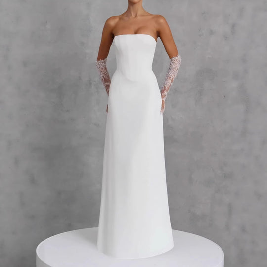 Damen Elegantes Hochzeitskleid mit schulterfreiem Design und Spitzenärmeln EB