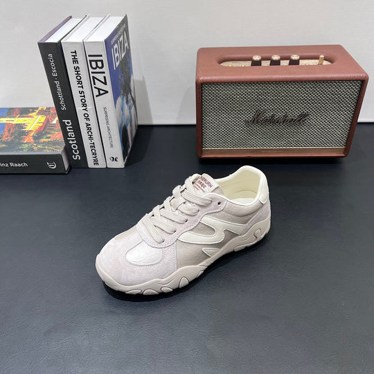 Damen modische Sneakers mit atmungsaktivem Obermaterial und innovativer Dämpfungstechnologie EB
