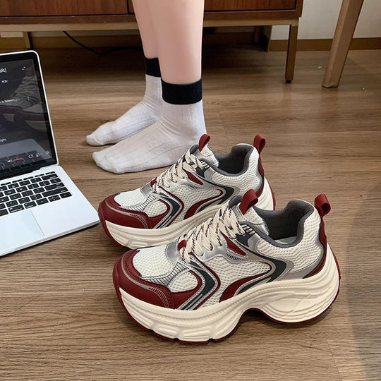 Damen Voluminöse Chunky‑Sneaker mit atmungsaktivem Mesh‑PU‑Mix und skulpturierter Wedge‑Sohle EB