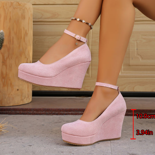 Damen Wedge-Pumps mit dekorativem Riemchen und exzellentem Fußbett EB