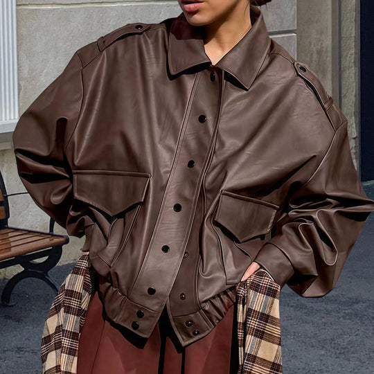 Damen Oversized Kunstlederjacke mit dekorativen Taschen und modischer Schnürung EB