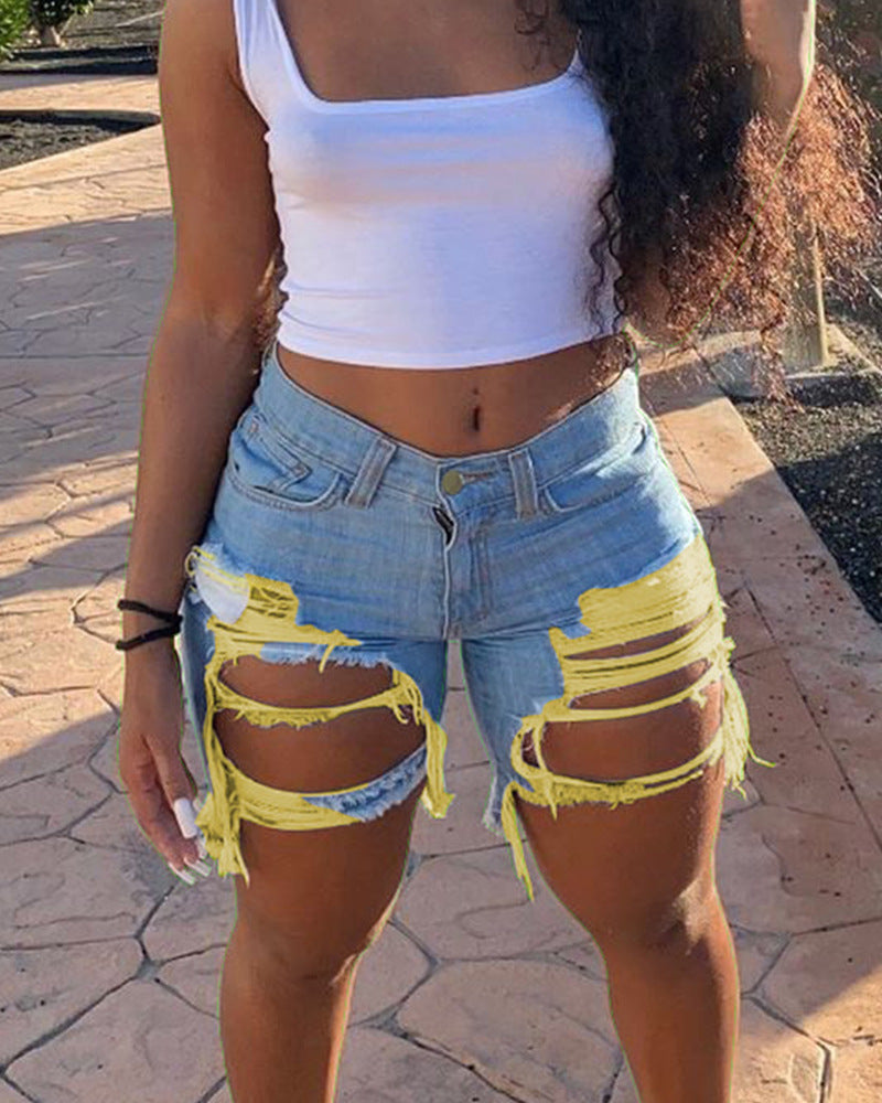 Damen Jeans-Shorts mit modischen Destroyed-Details und fransigen Säumen EB