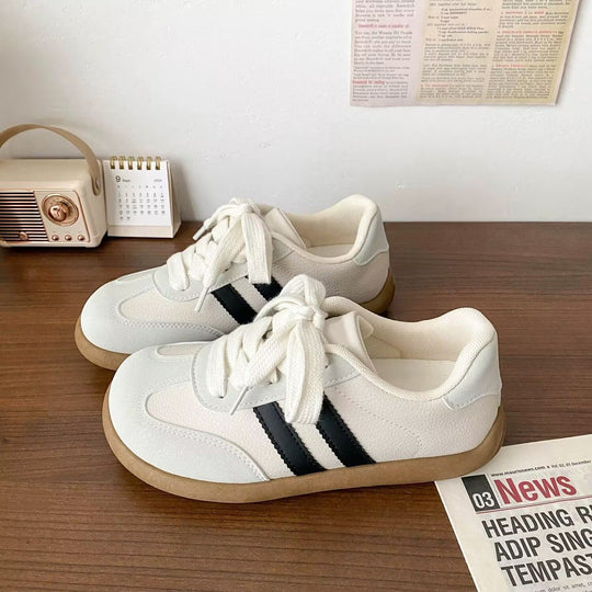 Damen Sportliche Sneakers mit weichem Obermaterial und rutschfester Sohle EB