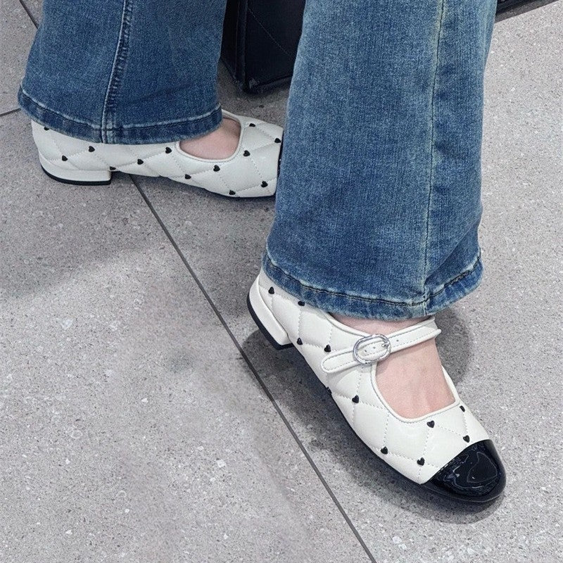 Damen Ballerinas mit elegantem Riemendesign und hochwertiger Steppoptik EB