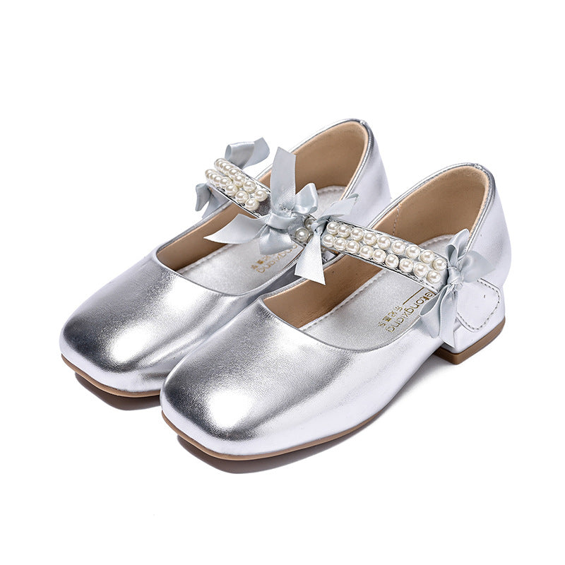 Mädchen Ballerina-Schuhe mit dekorativen Perlen- und Schleifenakzenten EB