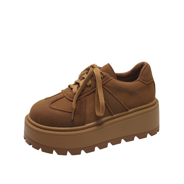 Damen modische Platform Sneakers mit robustem Sohlenprofil und klassischem Design EB