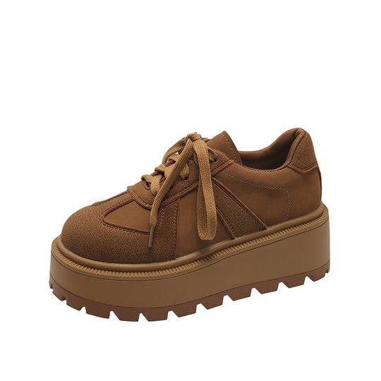 Damen modische Platform Sneakers mit robustem Sohlenprofil und klassischem Design EB