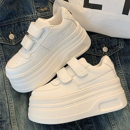 Damen Komfortable Sneakers mit Klettverschluss und trendiger Plateau-Sohle EB