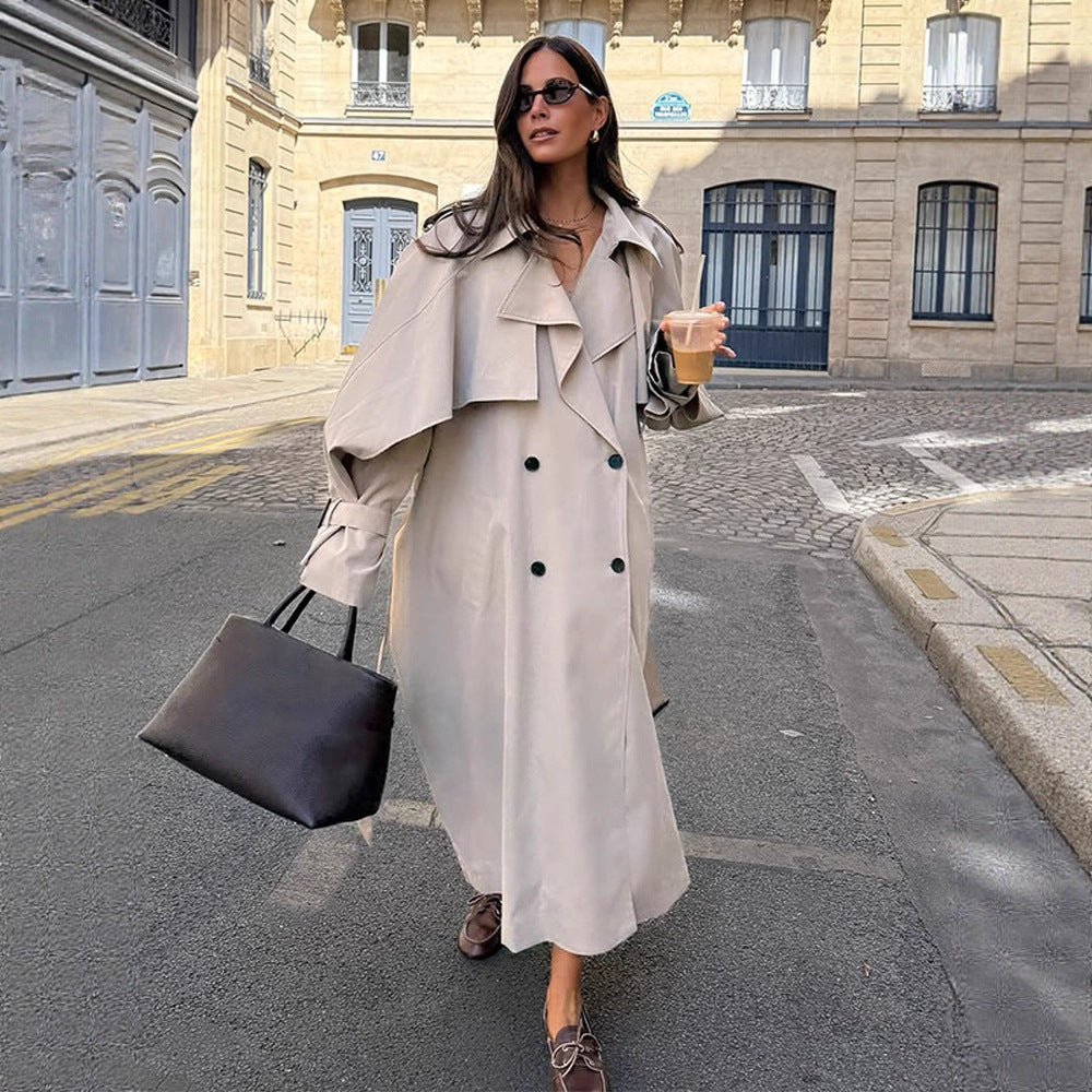 Damen eleganter Trenchcoat mit minimalistischem Design und praktischen Taschen EB