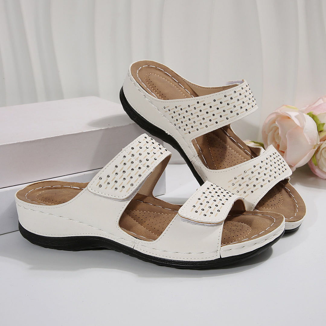 Damen bequeme Clogs mit modischen Applikationen EB