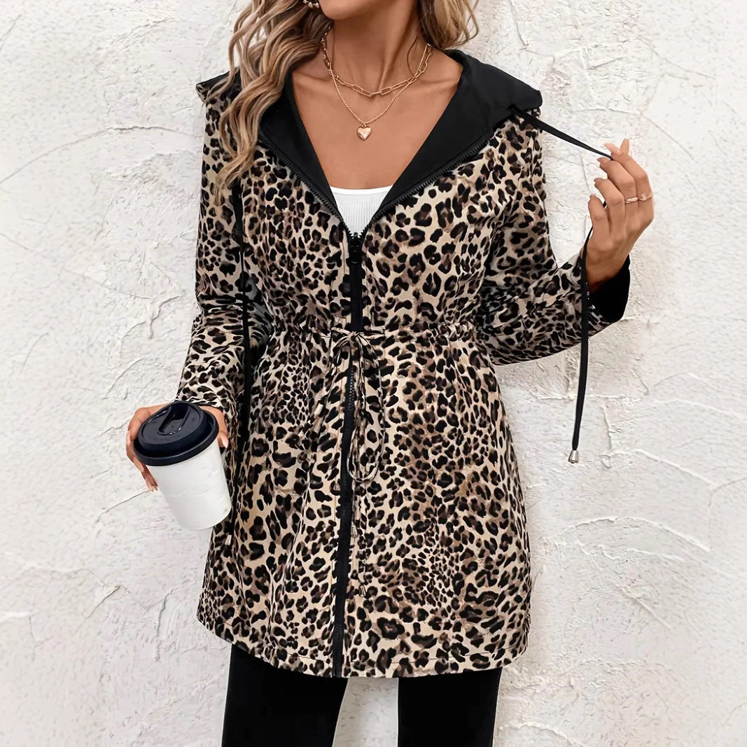 Damen Leichtgewichtige Kapuzenjacke mit tierischem Muster EB