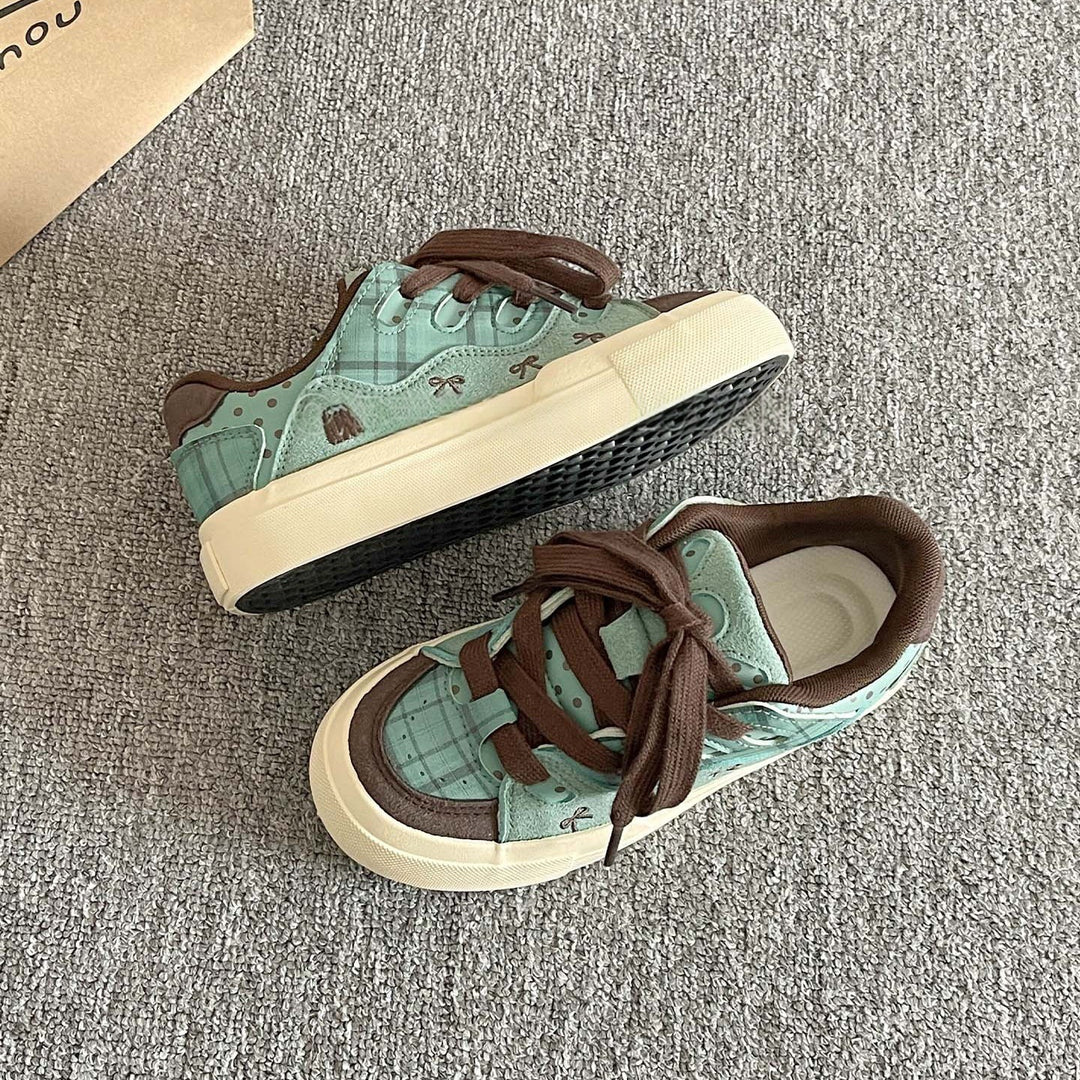 Damen Komfortable Sneaker im verspielten Design EB