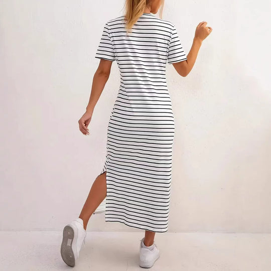 Damen Maxikleid mit seitlichen Schlitzen und gestreiftem Design EB