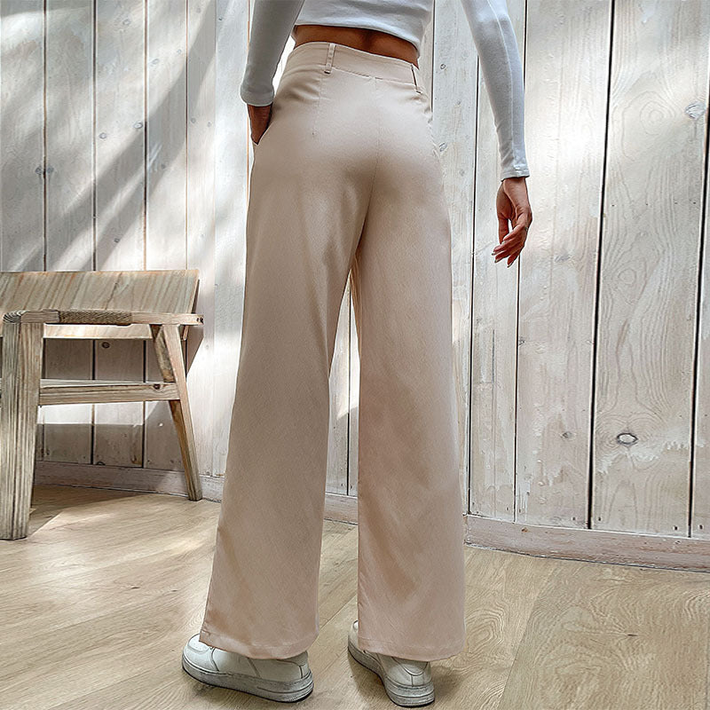 Damen Chino-Hose mit wedelförmigem Schnitt und dekorativem Knopf EB