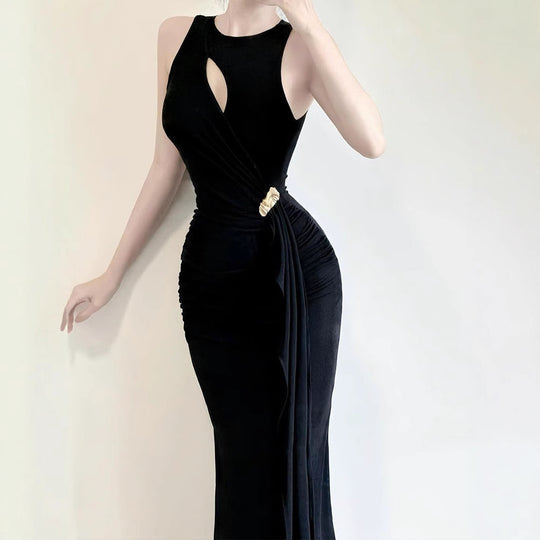 Damen figurbetontes Abendkleid mit asymmetrischem Schnitt und eleganter Drapierung EB