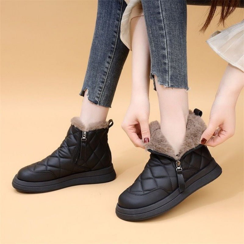 Damen warme Winterstiefel mit isolierender Fütterung und praktischem Reißverschluss EB