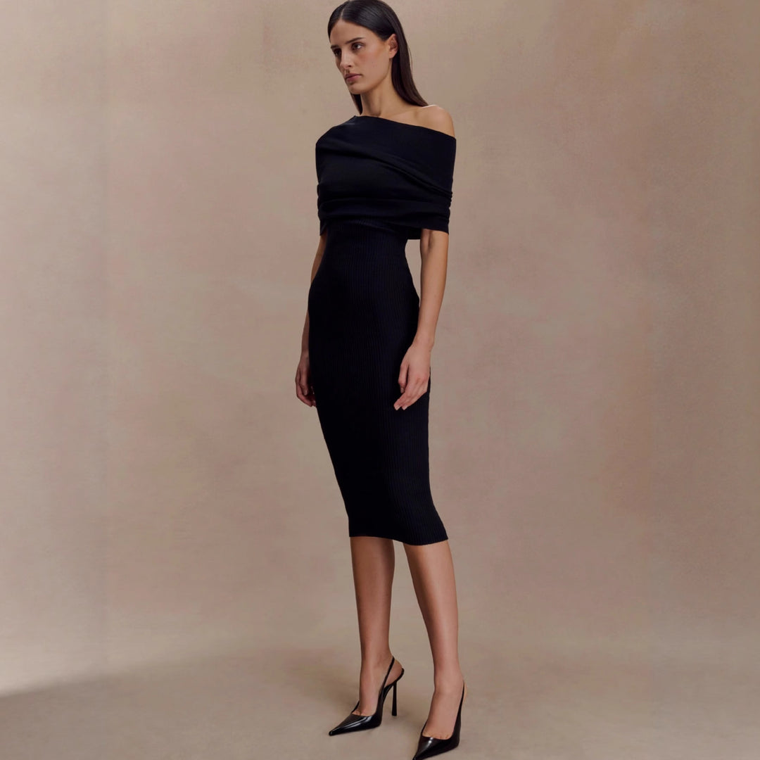 Damen elegantes Strickkleid mit off-shoulder Design EB