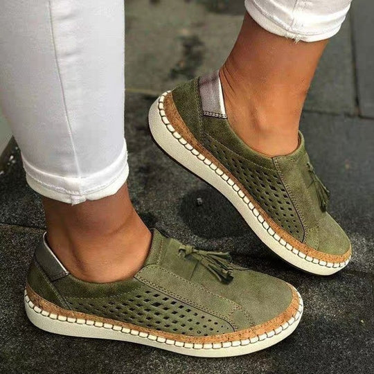 Damen Modische Slip-On Sneaker mit luftiger Lochstruktur EB