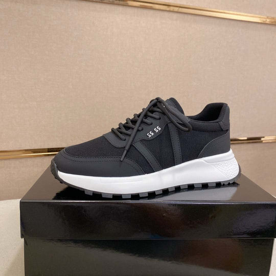 Damen Sportliche Sneakers mit dämpfender Sohle und atmungsaktiver Mesh-Oberfläche EB