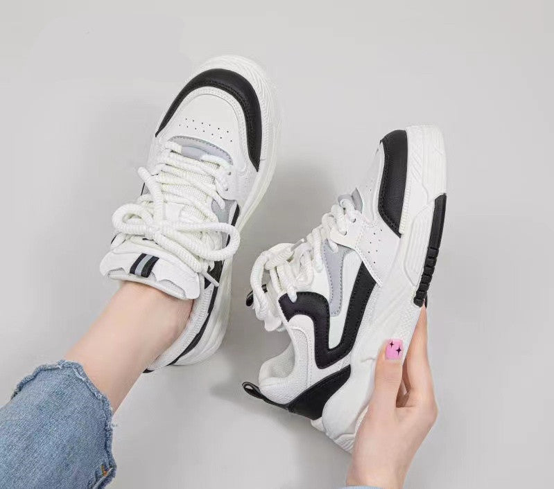 Damen Modische Sneaker mit innovativer Dämpfungstechnologie EB