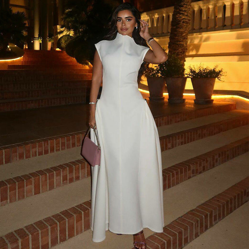 Damen Maxi-Abendkleid mit elegantem Stehkragen und schwingendem Rock EB