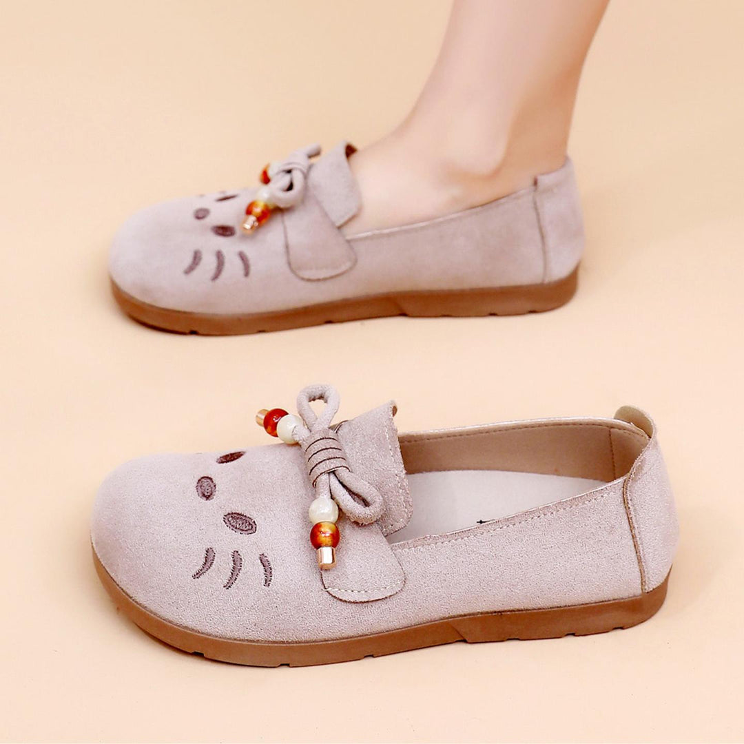 Damen Freizeit-Slipper mit verspieltem Katzenmotiv und dekorativer Schleife EB