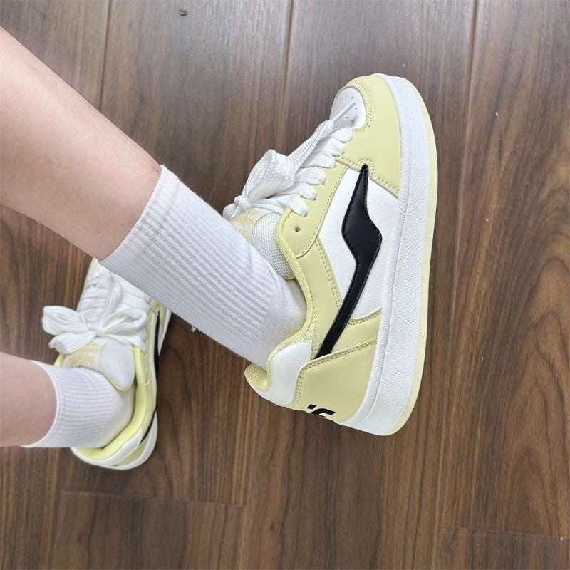 Damen Sportliche Sneakers mit ergonomischer Dämpfung und modischem Design EB