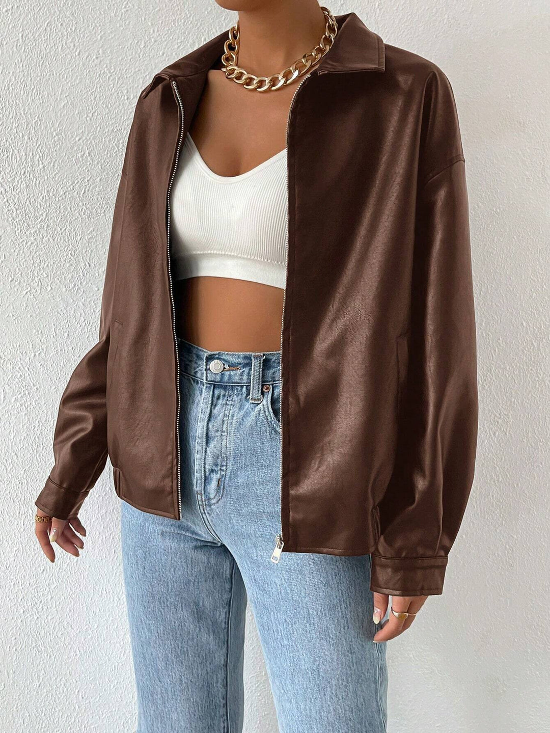 Damen trendige Kunstlederjacke im modernen Schnitt mit lässigem Reißverschluss EB
