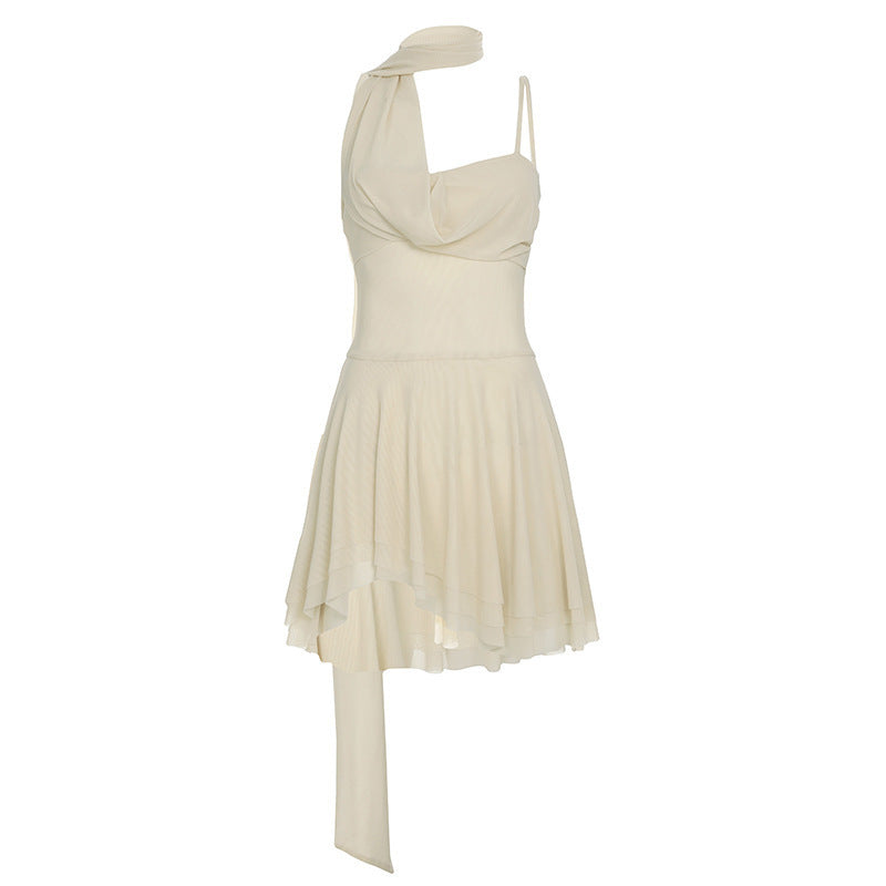 Damen elegantes asymmetrisches Mini-Kleid mit dekorativem Schulterband und fließendem Saum EB