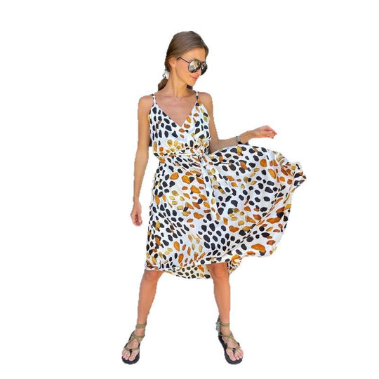 Damen Maxikleid mit elegantem Wickeldesign und modischen Rüschendetails EB
