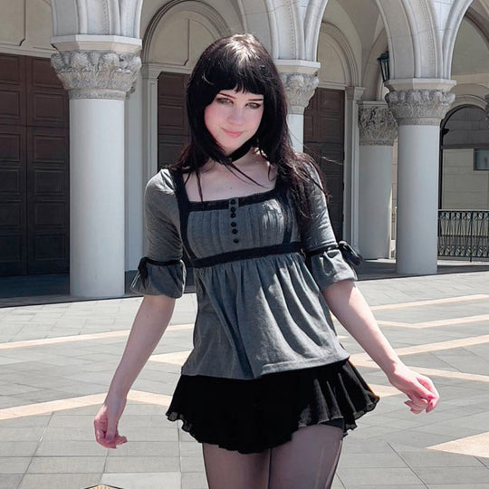 Damen Top mit Spitzenakzenten und lässigem Schnitt EB