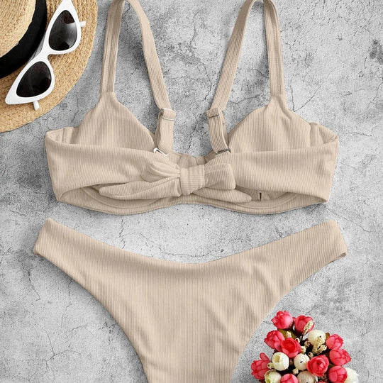 Damen Bikini-Set mit hoch tailliertem Slip und strukturiertem Oberteil EB