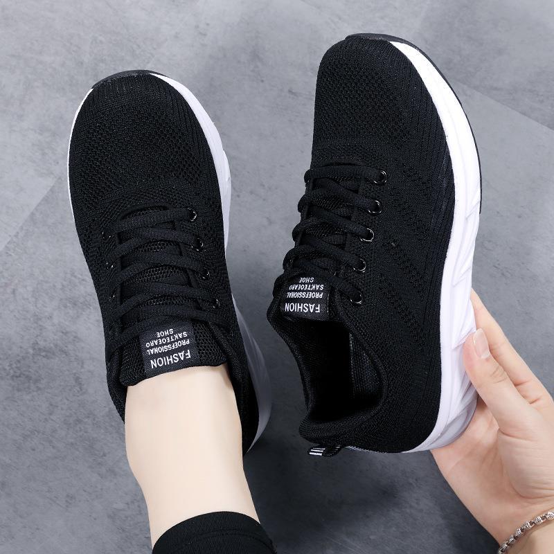 Damen Sportliche Freizeitschuhe mit atmungsaktivem Mesh-Obermaterial und dämpfendem Fußbett EB