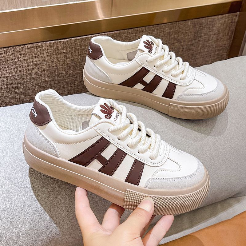 Damen Modische Sneakers mit komfortablem Obermaterial und sportlichem Design EB