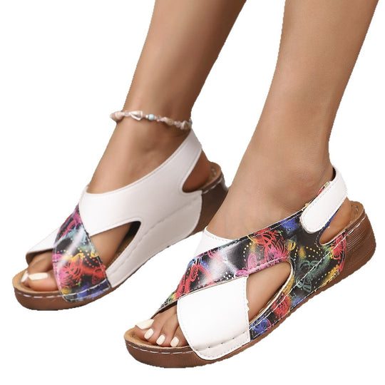 Damen modische Slingback-Sandalen mit stylishem Krokodil-Design und komfortablem Fußbett EB