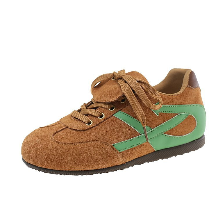 Damen Sneakers mit elegantem Veloursleder und einzigartigem Schnürsystem EB