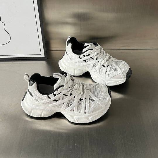 Damen Sportliche Sneakers mit innovativer Schnürung und atmungsaktiver Mesh-Oberfläche EB