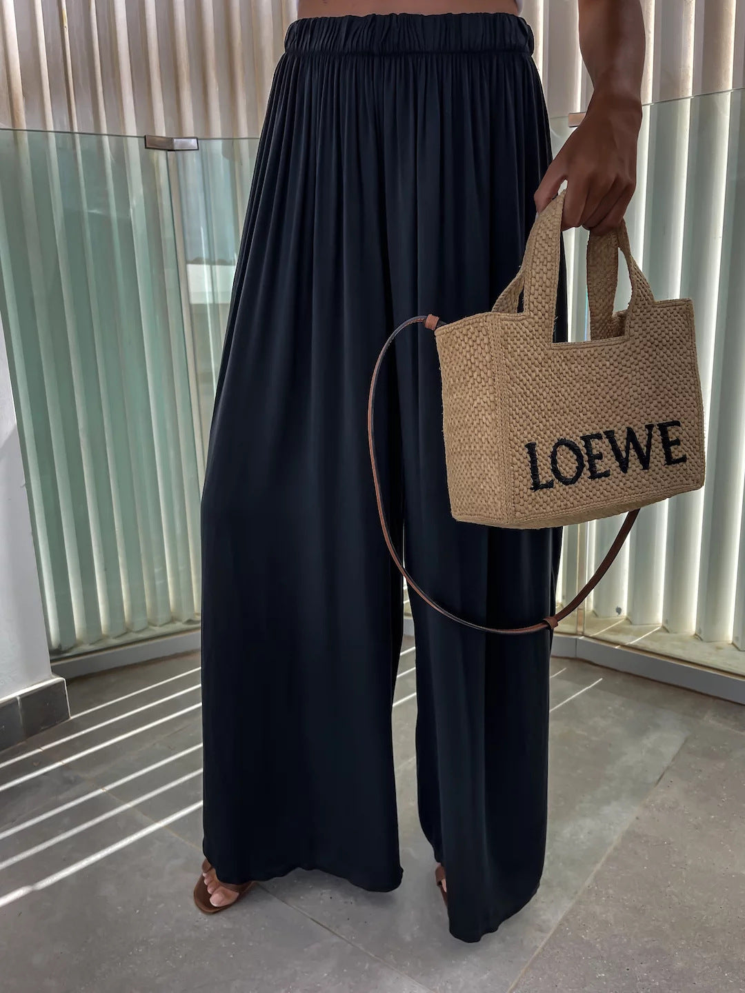 Damen weit geschnittene Palazzo-Hose mit hohem elastischem Bund und fließendem Jersey EB