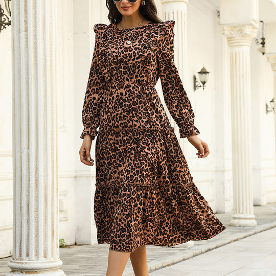 Damen Maxikleid mit raffinierten Rüschendetails und modischem Tiermuster EB