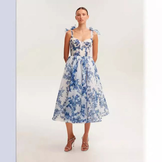 Damen Midikleid mit floralem Spitzenoberteil und zarten Rüschendetails EB