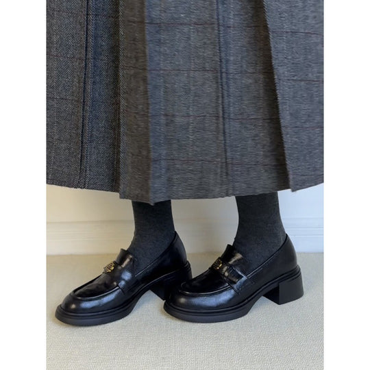 Damen Mokassins mit eleganter Schnallenverzierung und komfortablem Blockabsatz EB