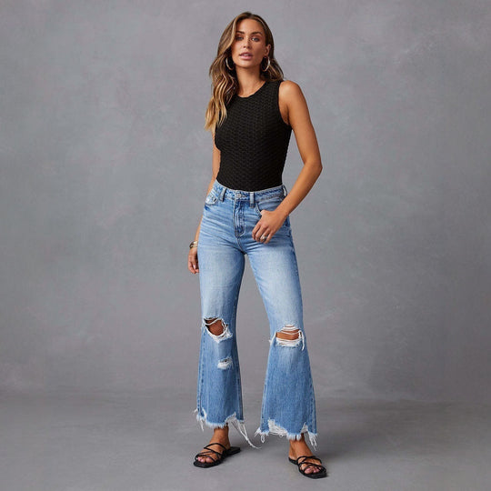 Damen nan hochgeschnittene ausgestellte Destroyed-Jeans mit Knieausfransungen und rohem Saum EB