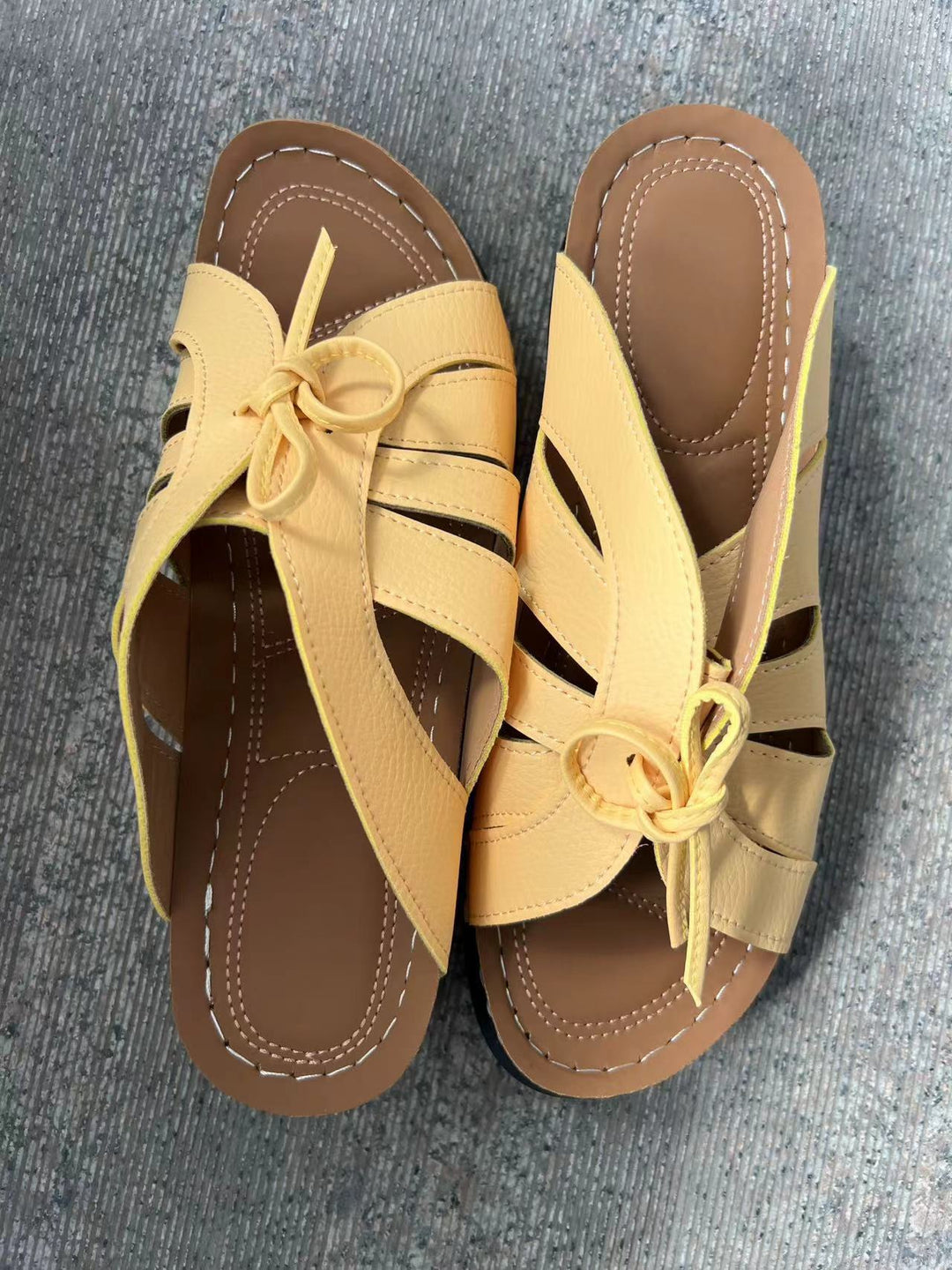 Damen Komfortable Riemchensandalen mit dekorativem Schleifen-Design EB