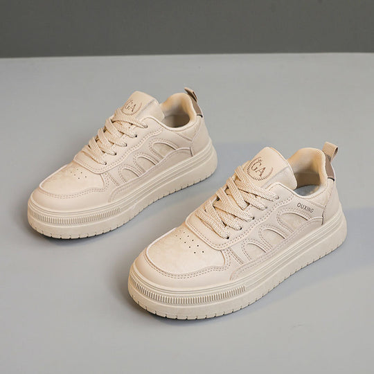 Damen Sportliche Sneakers mit strapazierfähigem Obermaterial und rutschfester Sohle EB