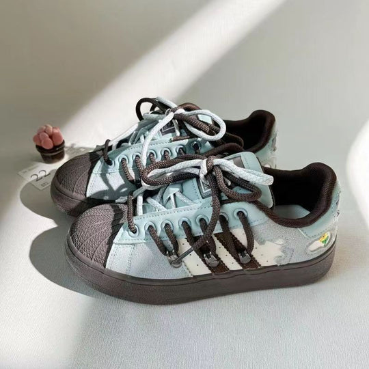 Damen Sportliche Sneakers mit robustem Gummiprofil und atmungsaktiver Oberflächenstruktur EB