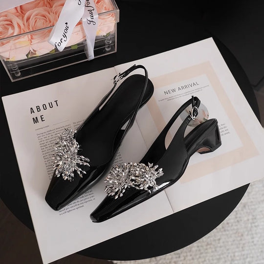 Damen Slingback-Pumps mit funkelnden Metallapplikationen und elegantem Design EB