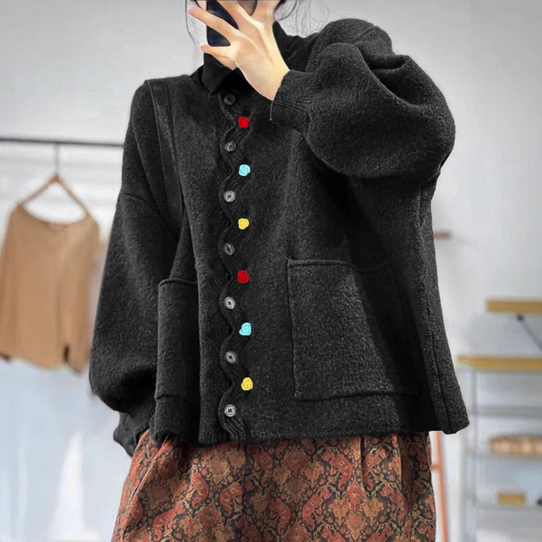Damen Oversized Strickcardigan mit Zierknopfleiste und aufgesetzten Taschen EB
