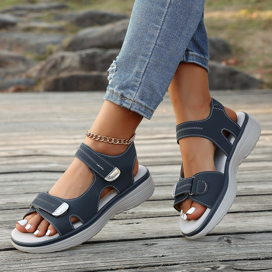 Damen Komfortable Sandalen mit verstellbarem Riemendesign und weich gepolstertem Fußbett EB
