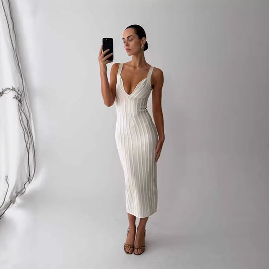 Damen Figurbetontes Maxikleid mit tiefem V-Ausschnitt EB